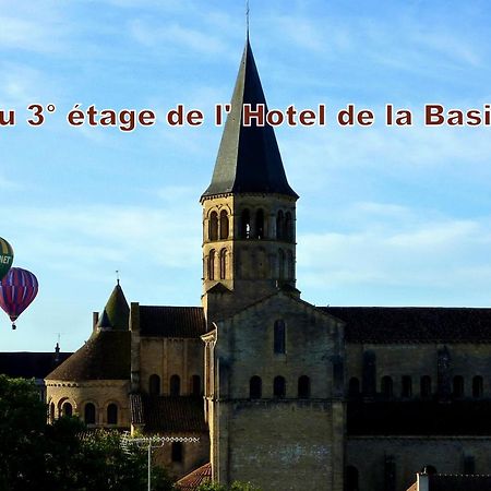 Hotel De La Basilique Paray-le-Monial Bagian luar foto